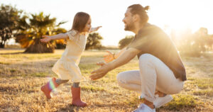 A Father's Guide to Child Support in Arizona