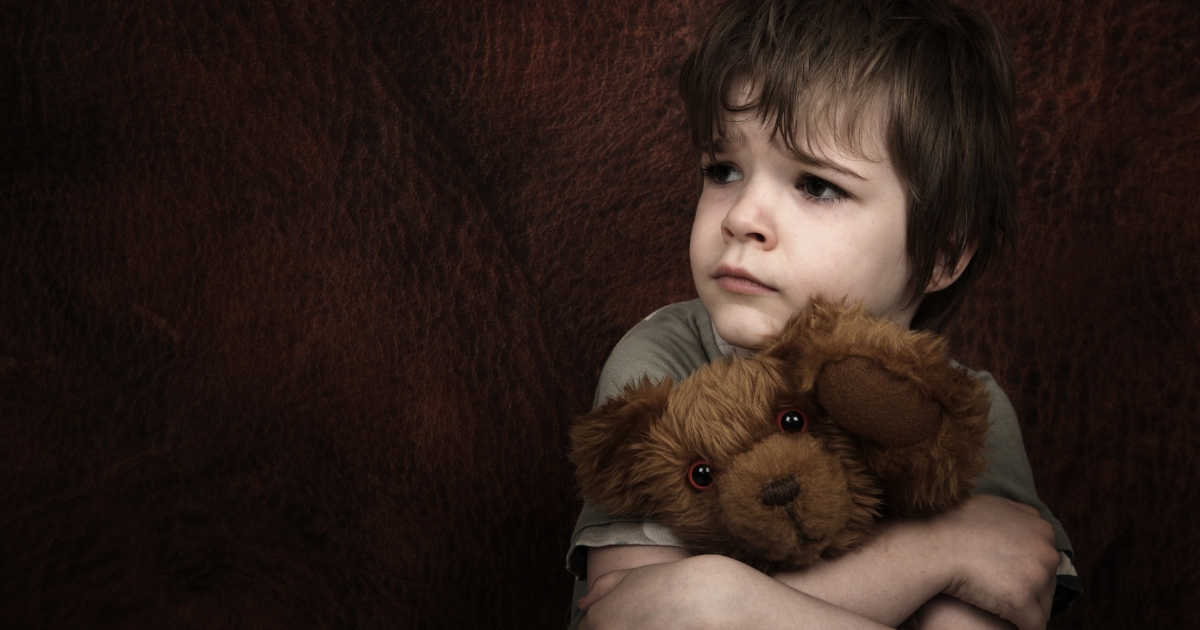 Cómo puede afectar el maltrato doméstico a la custodia de los hijos