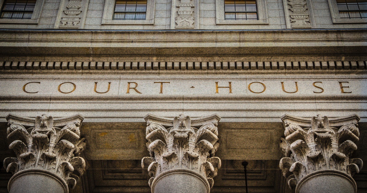 Audiencias de custodia de emergencia ex parte frente a las convocadas con notificación previa